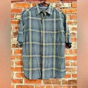 Woolrich Striped Button Down Casual Shirt Size M